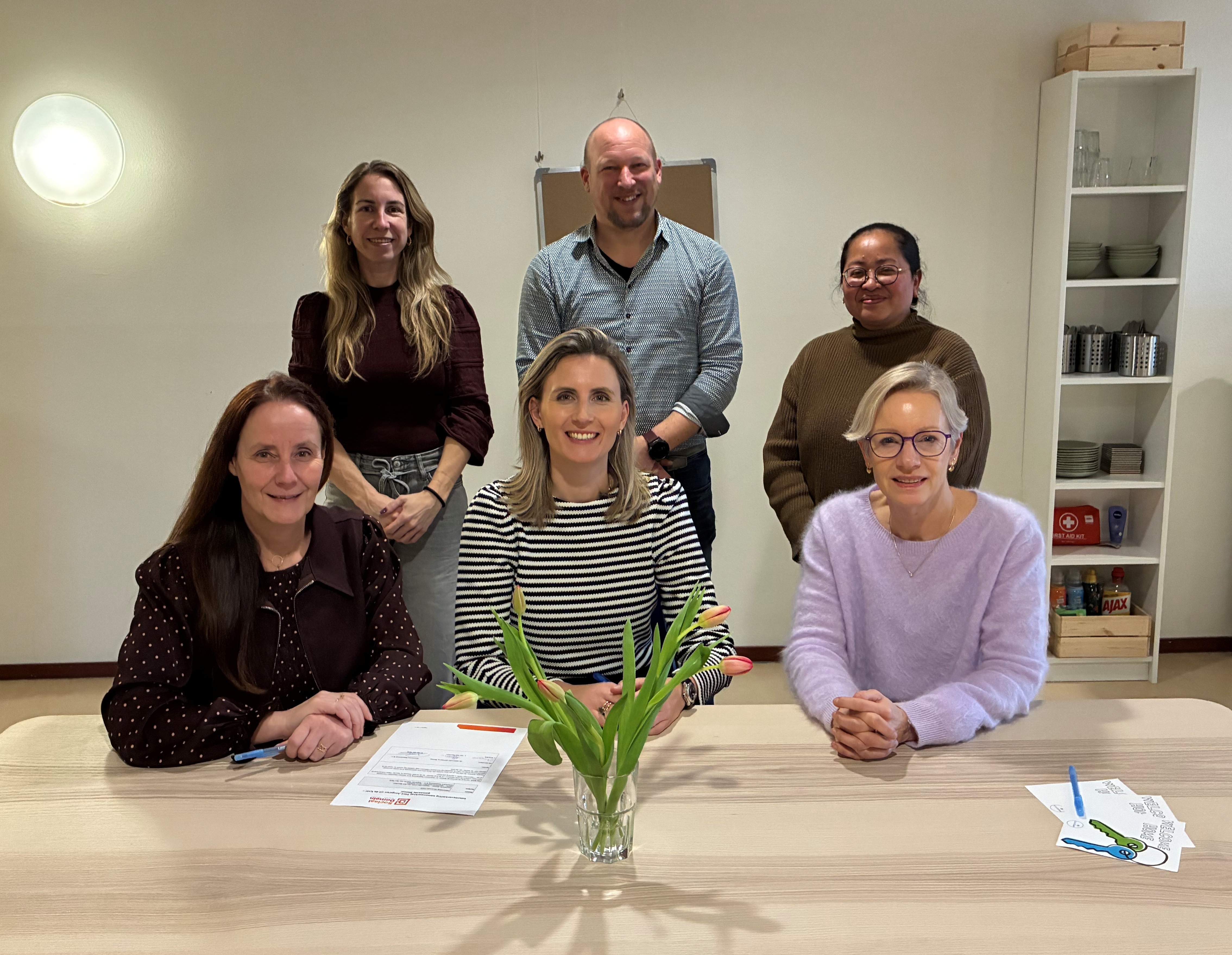 Ondertekening samenwerkingsovereenkomst over de pilot Jongeren uit de knel met De Zorggroep, GrandCare en de gemeente Beesel