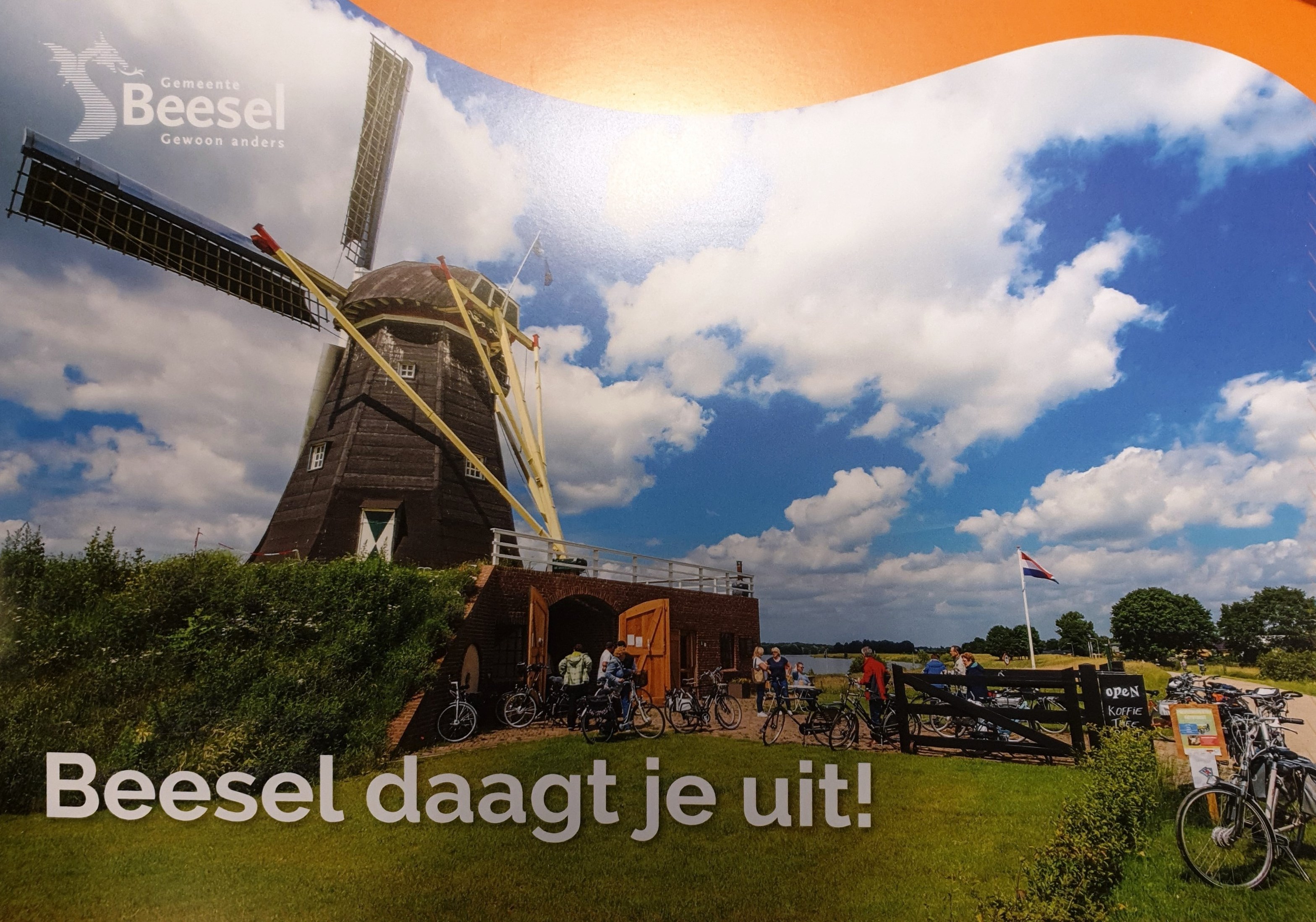 Omslag profielschets Beesel daagt je uit!